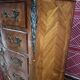 Chiffonier ou semainier style Louis XV, marqueté et marbre