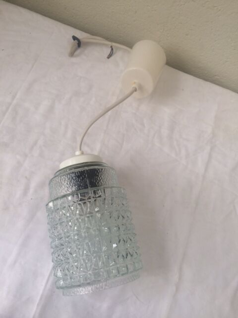 Suspension vintage ' 70s, molded glass globe highlight