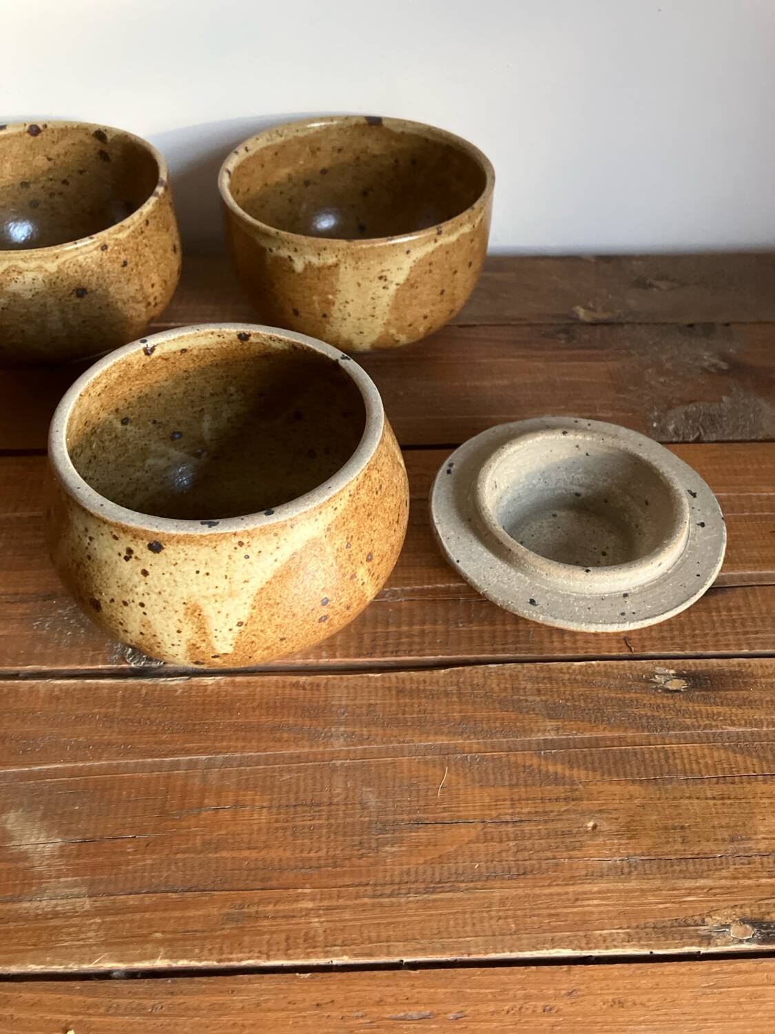 2 bowls and a sugar bowl