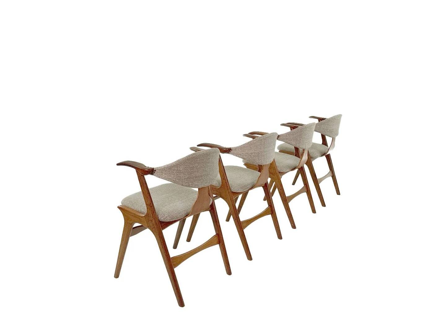 Suite de 4 chaises vintage en corne de vache - Louis van Teeffelen, tissu De Ploeg