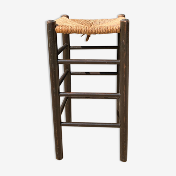 Mulched bar stool