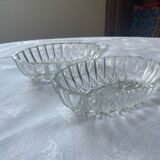2 glass soap dish holders