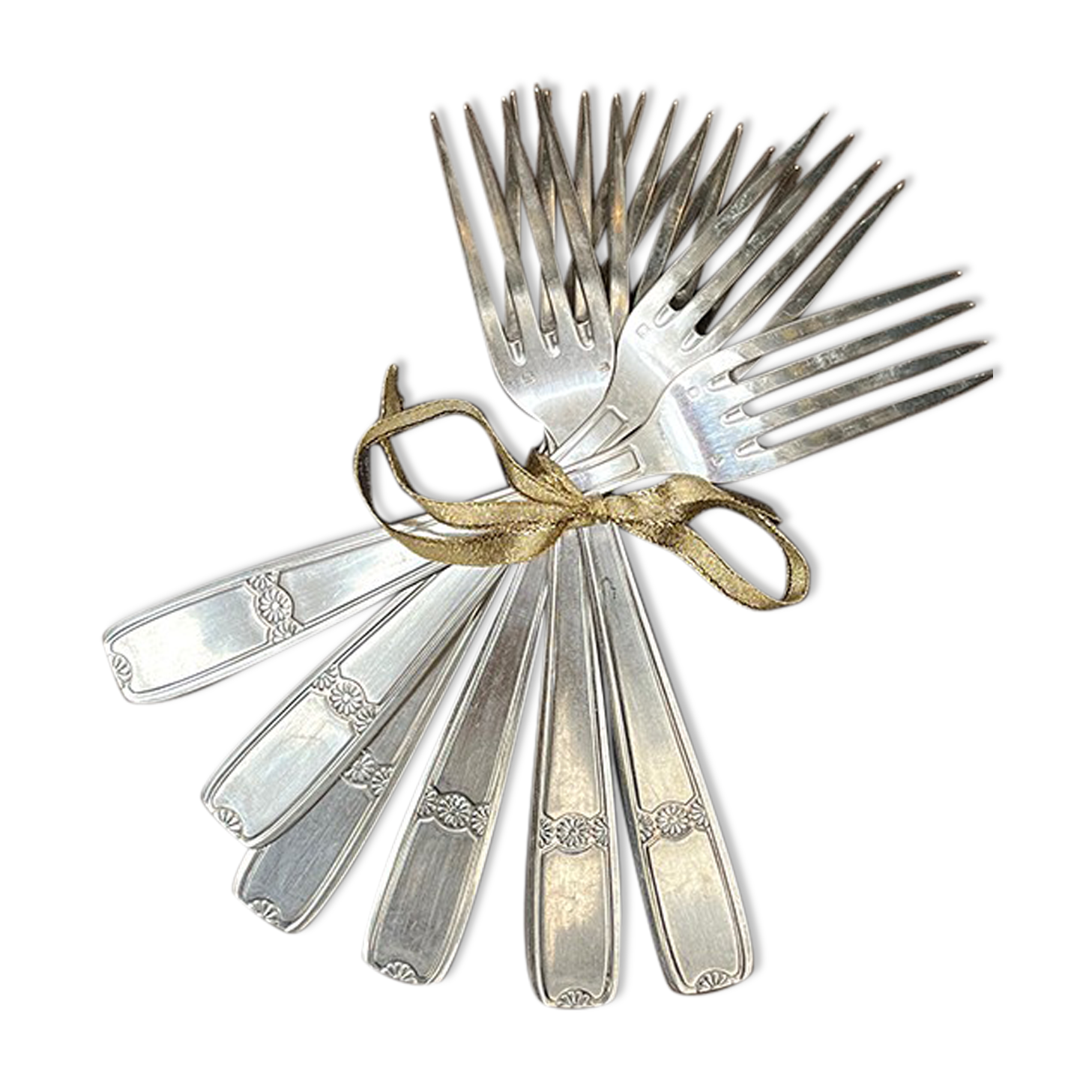 6 silver forks with flower pattern