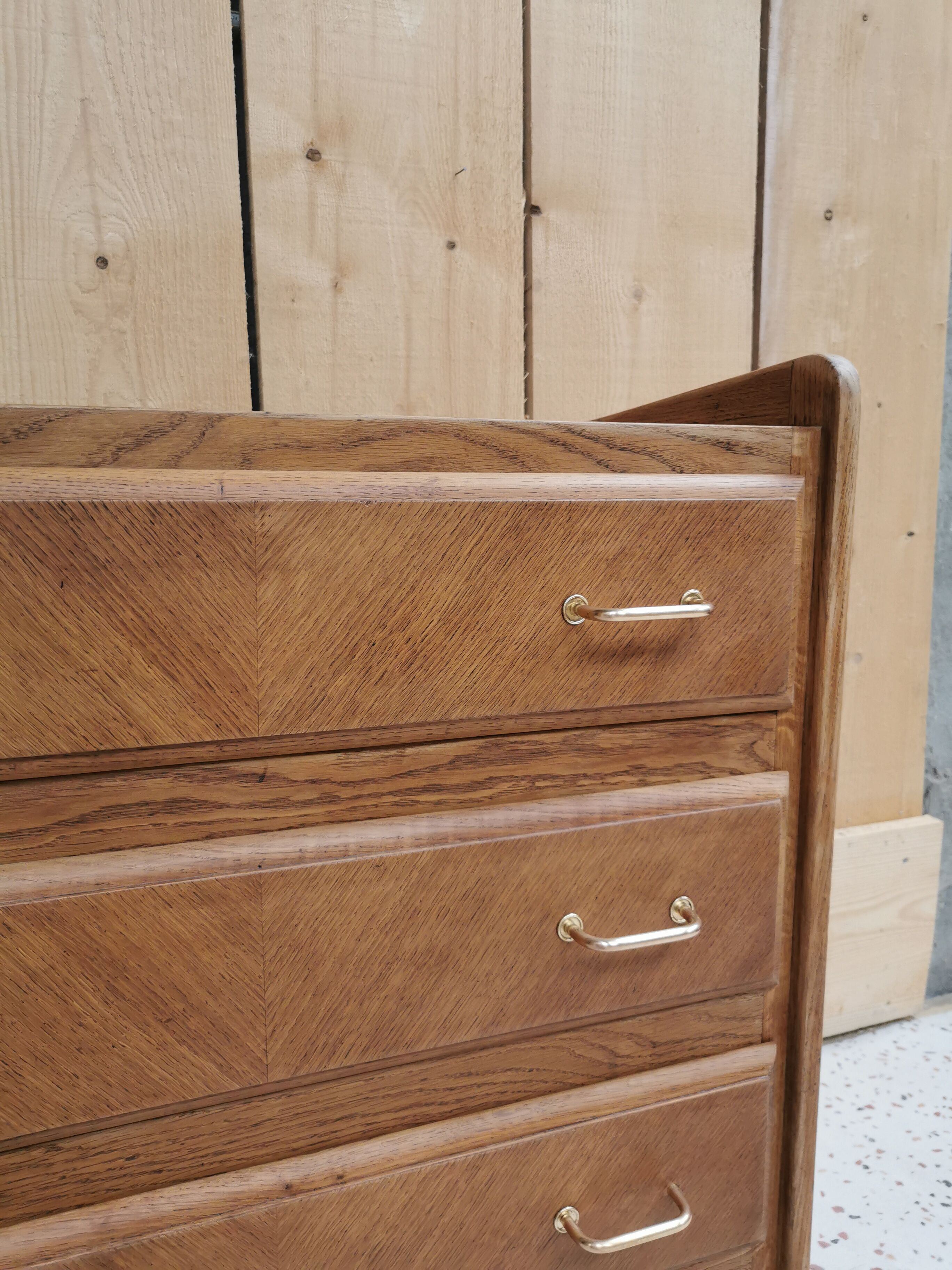 Small chest of drawers