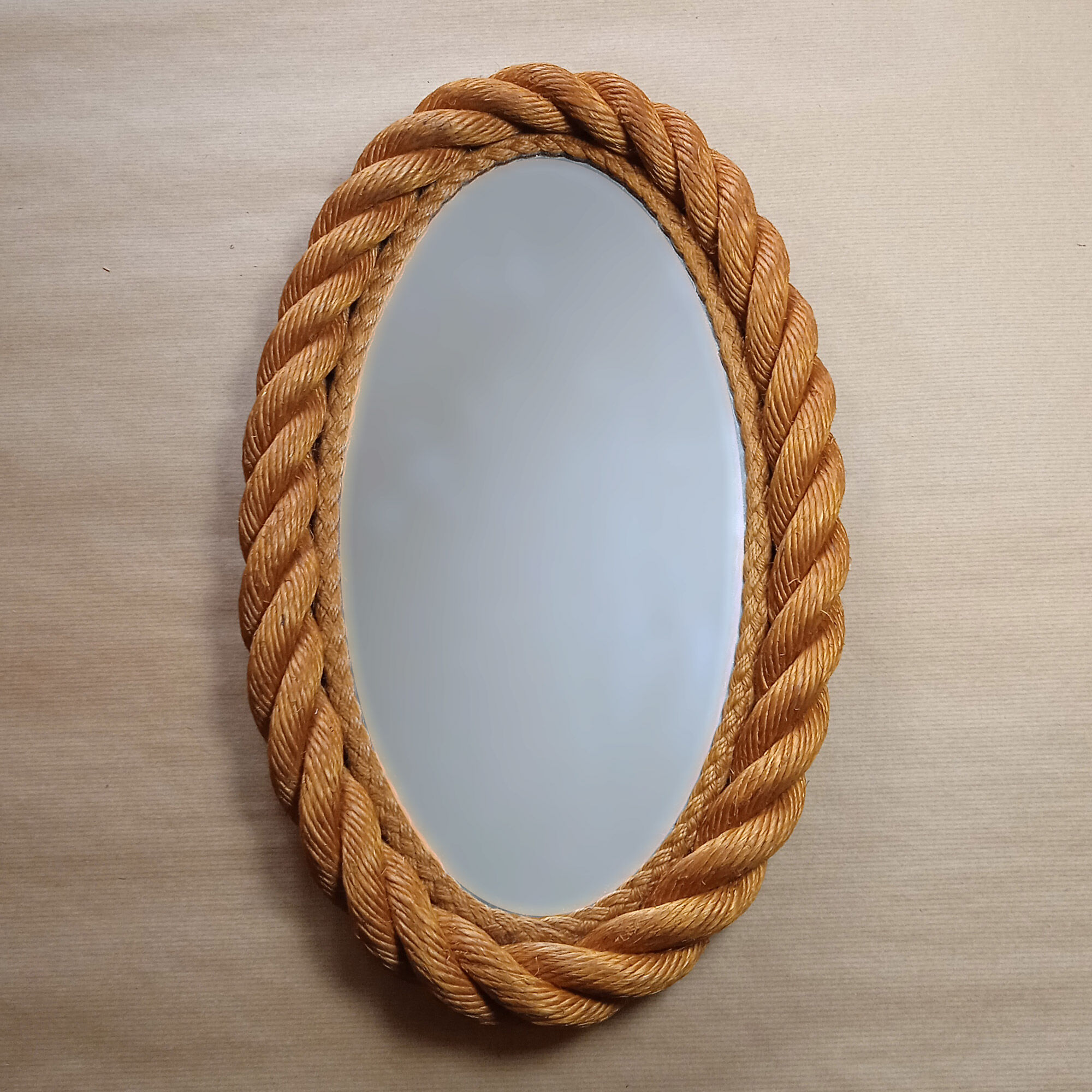 Oval mirror rope