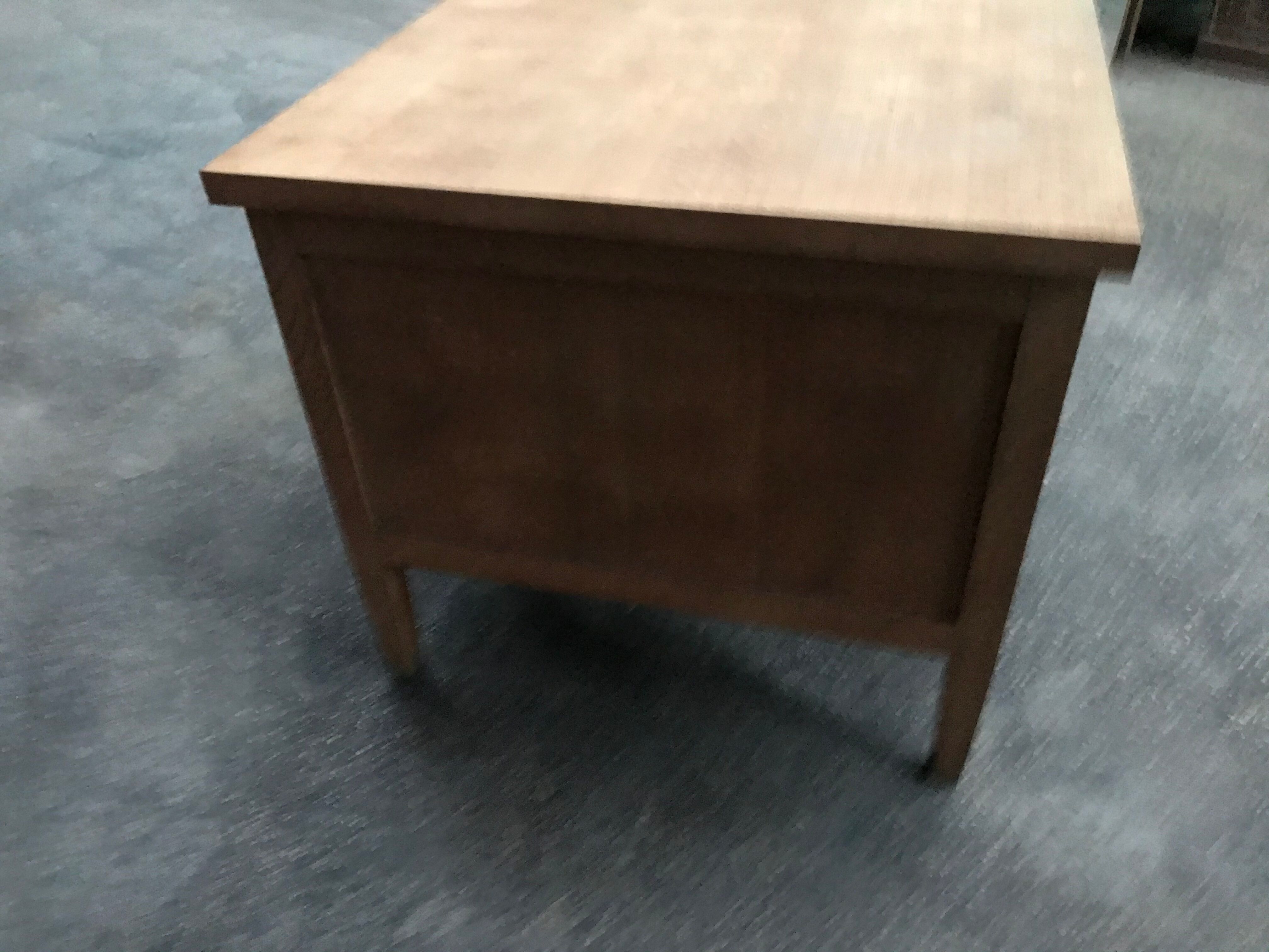 Administrative notary oak desk an aero erased