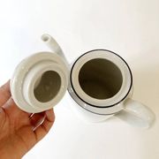 Seltmann Weiden porcelain coffee pot and sugar bowl, W Germany, 1980s