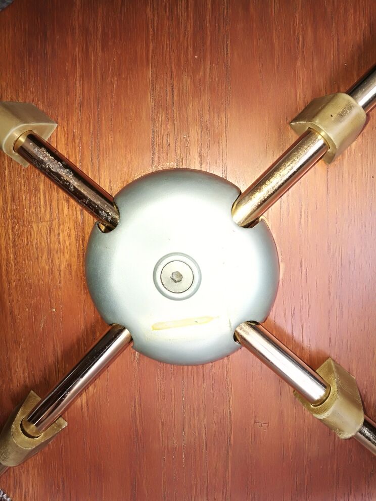 "Mosquito 3105" chair Arne Jacobsen