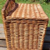 Wicker chest