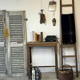 Oak console