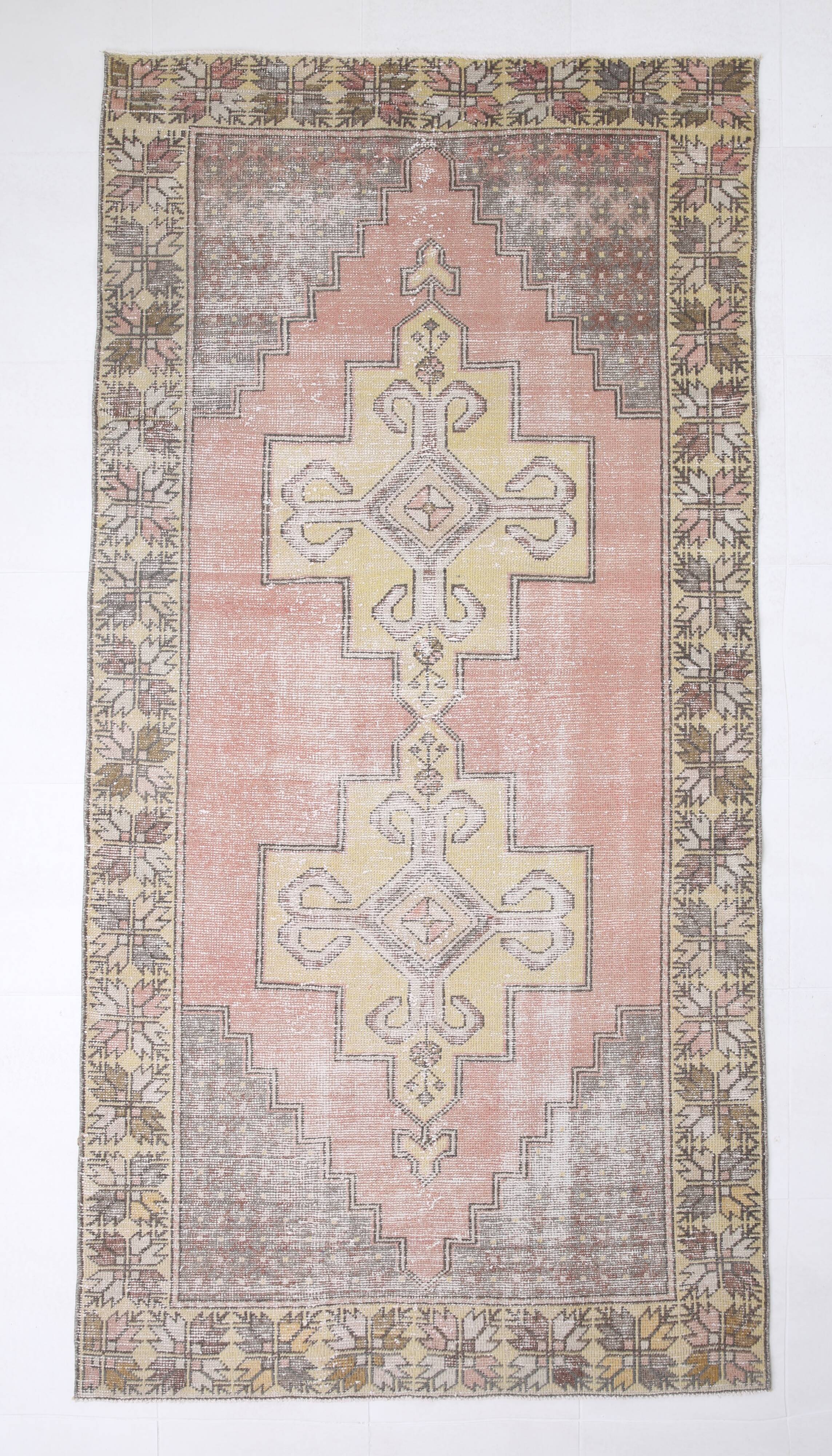 Rug  253x128