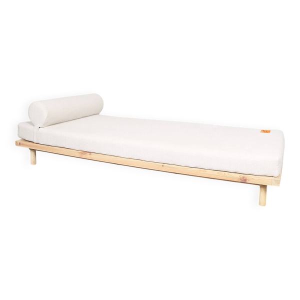 Virgil abloh x ikea design daybed markerad limité