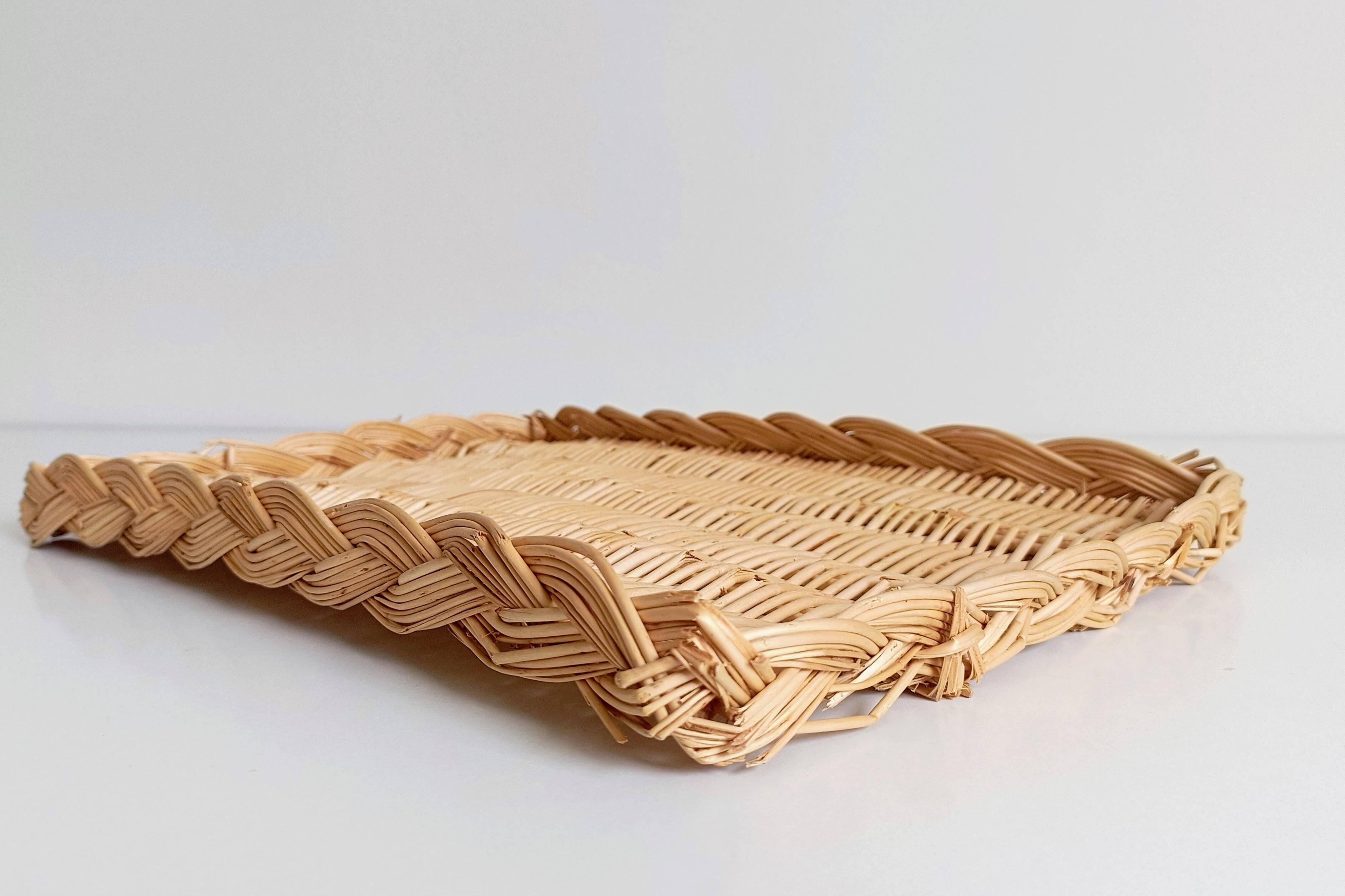 Panier en osier rustique de Provence, France, 20e siècle