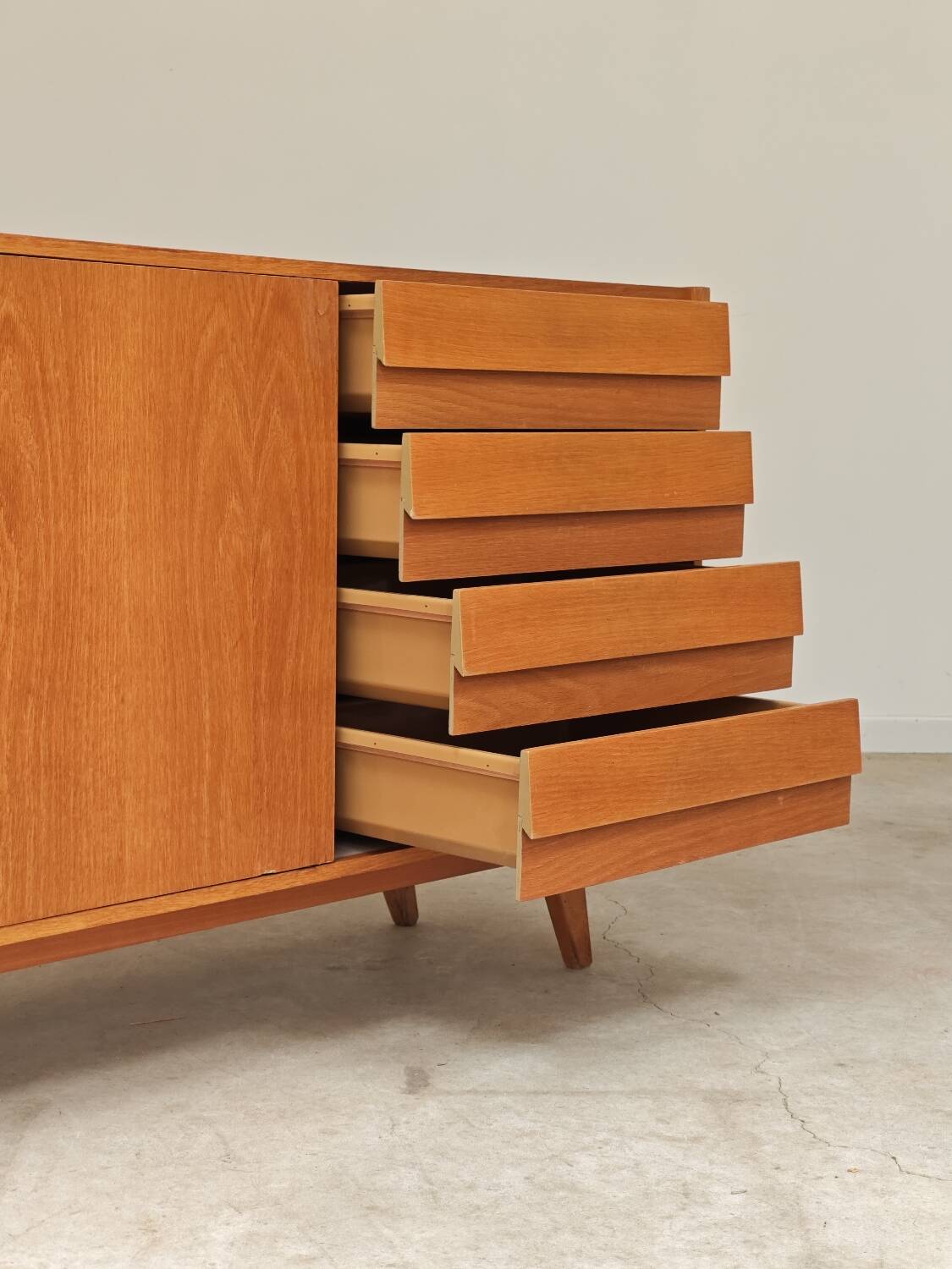 Enfilade U460 wood by Jiri Jiroutek for Intérier Praha