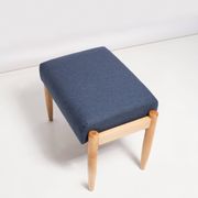 Pair of vintage navy blue wool stools from the mid-20th century, Edmund Homa, 1960s.