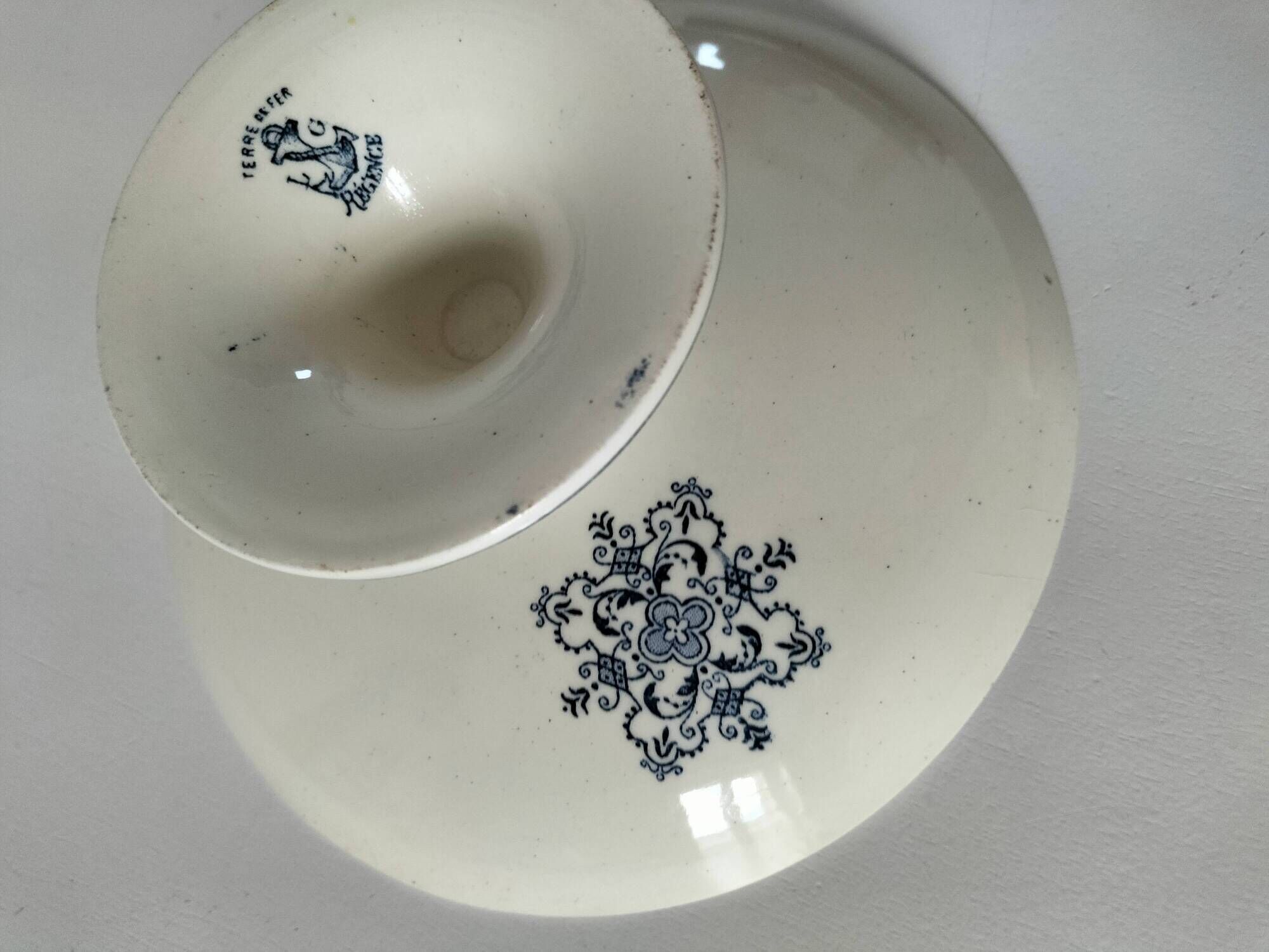 Ironstone compote by Manufacture Clairefontaine, Regency decoration, circa 1900.