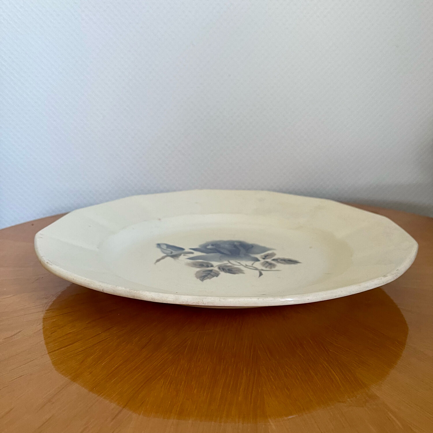Digoin Sarguemines dish old blue flowers