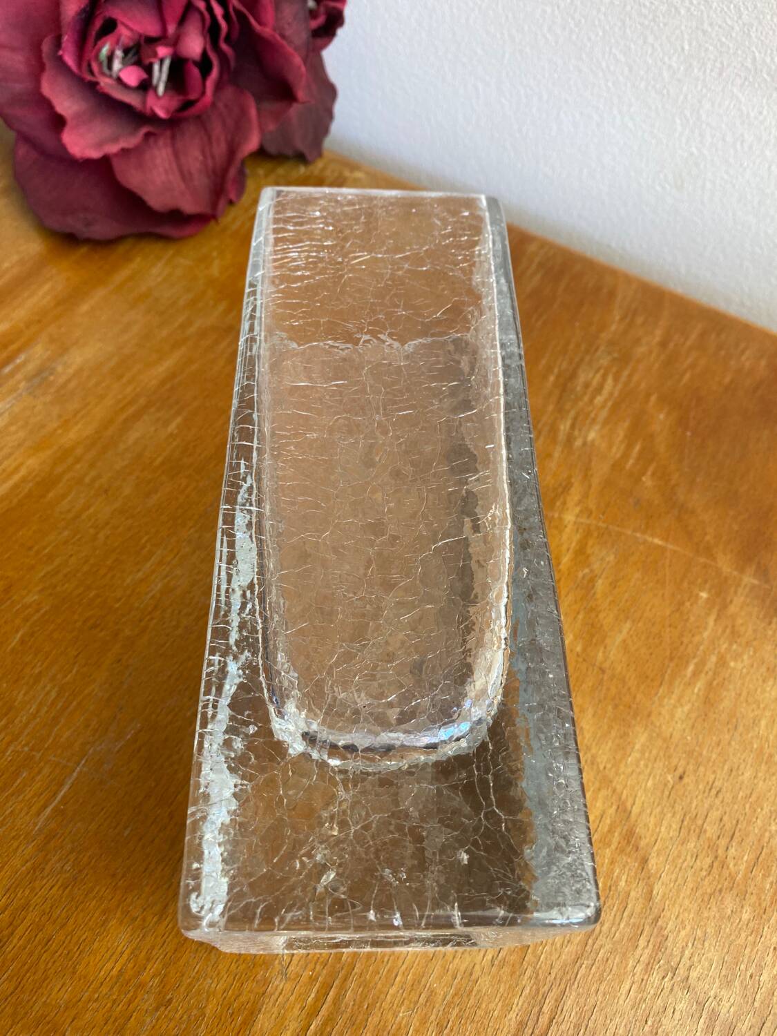 Cracked glass vase