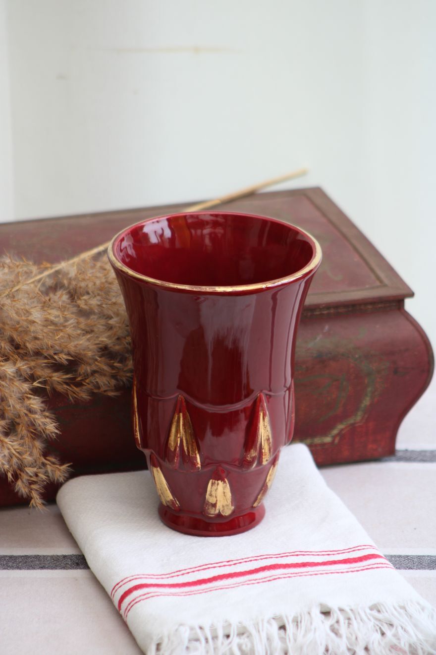 Art Deco ceramic vase