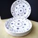 6 Queens English porcelain dinner plates