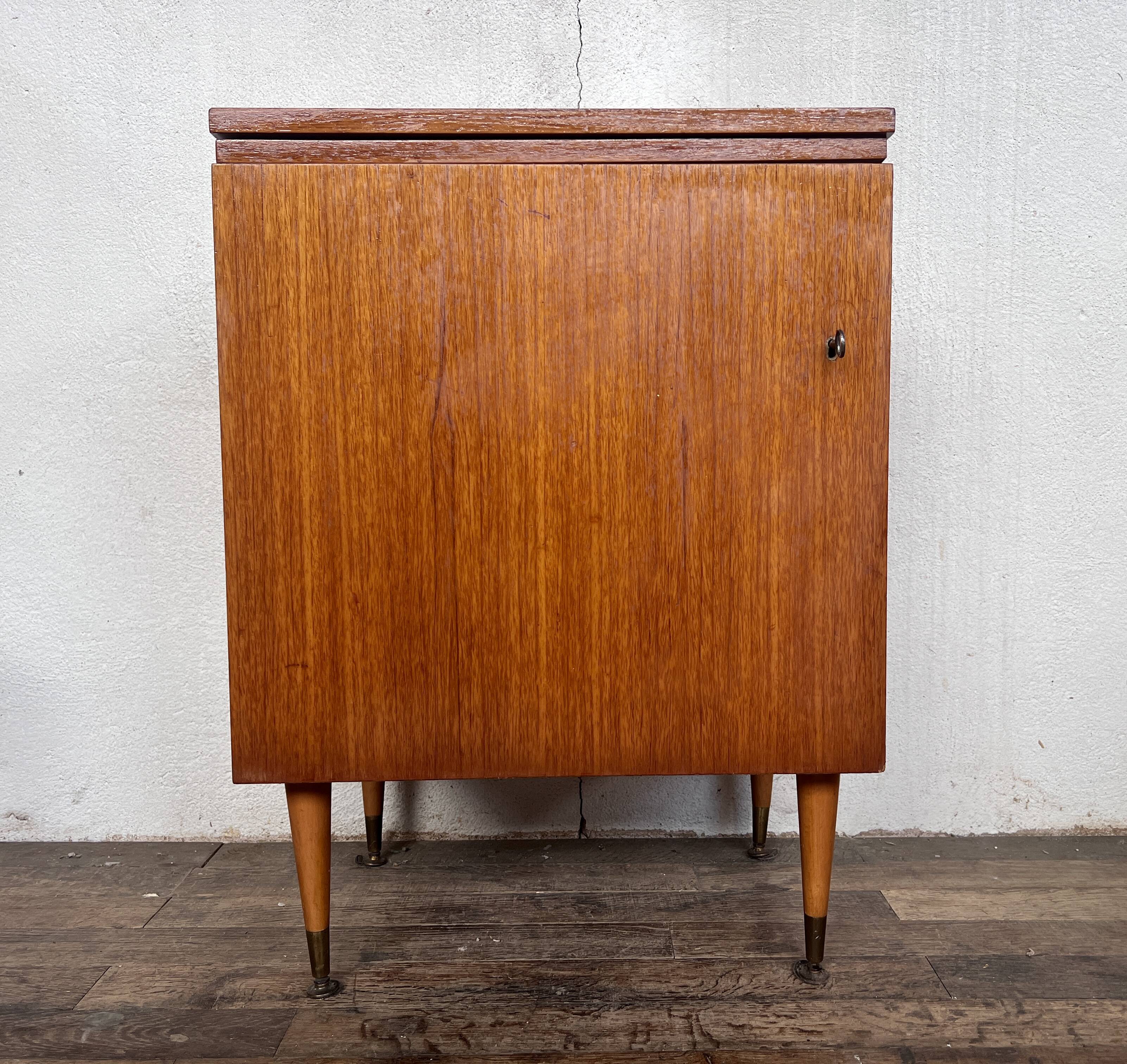 Meuble bar vintage en teck 1960