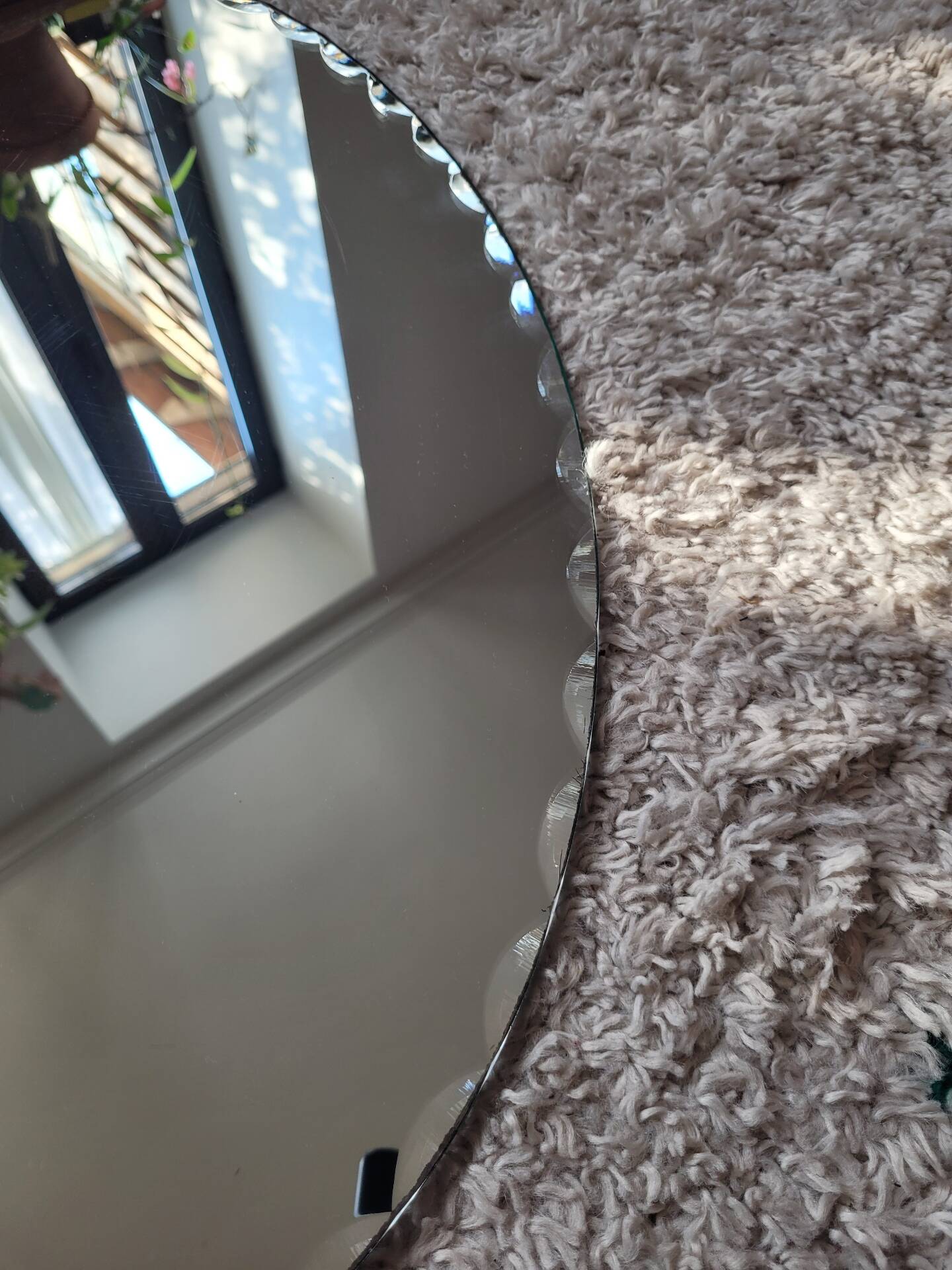 Miroir ovale biseauté à poser