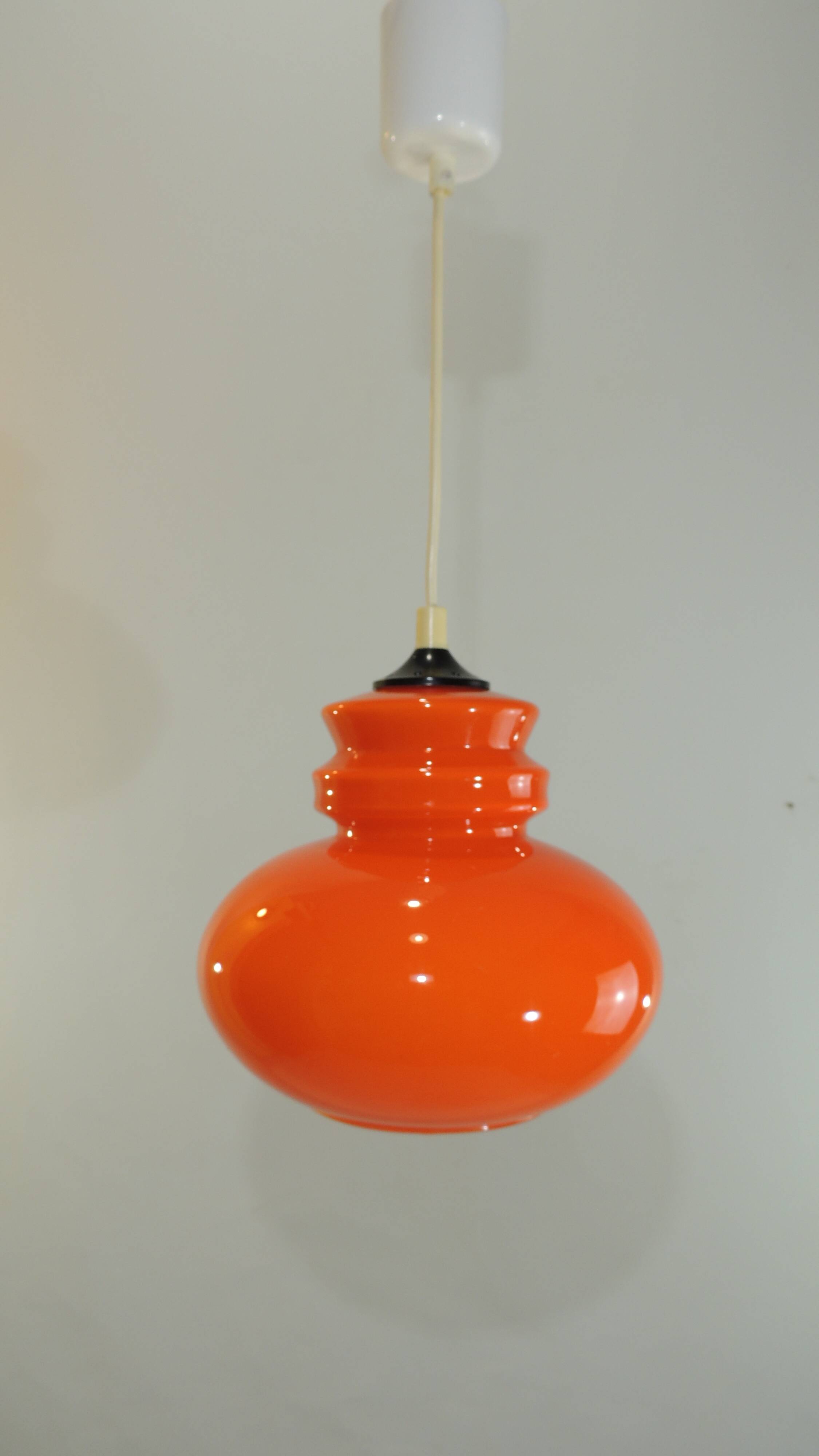 Vintage pendant light in Orange opaline/space era/vintage