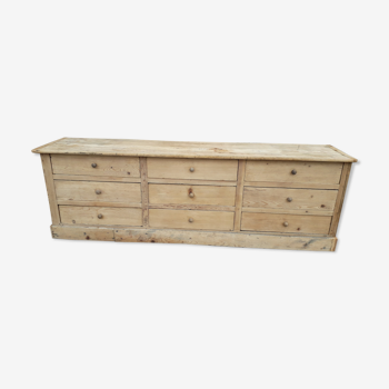 Old-board drawer bank