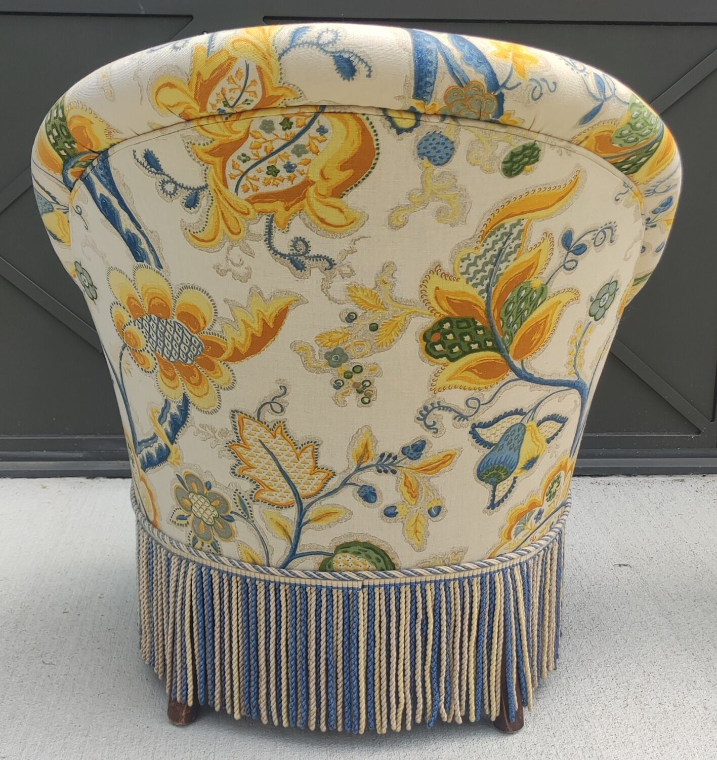 Ancien fauteuil crapaud