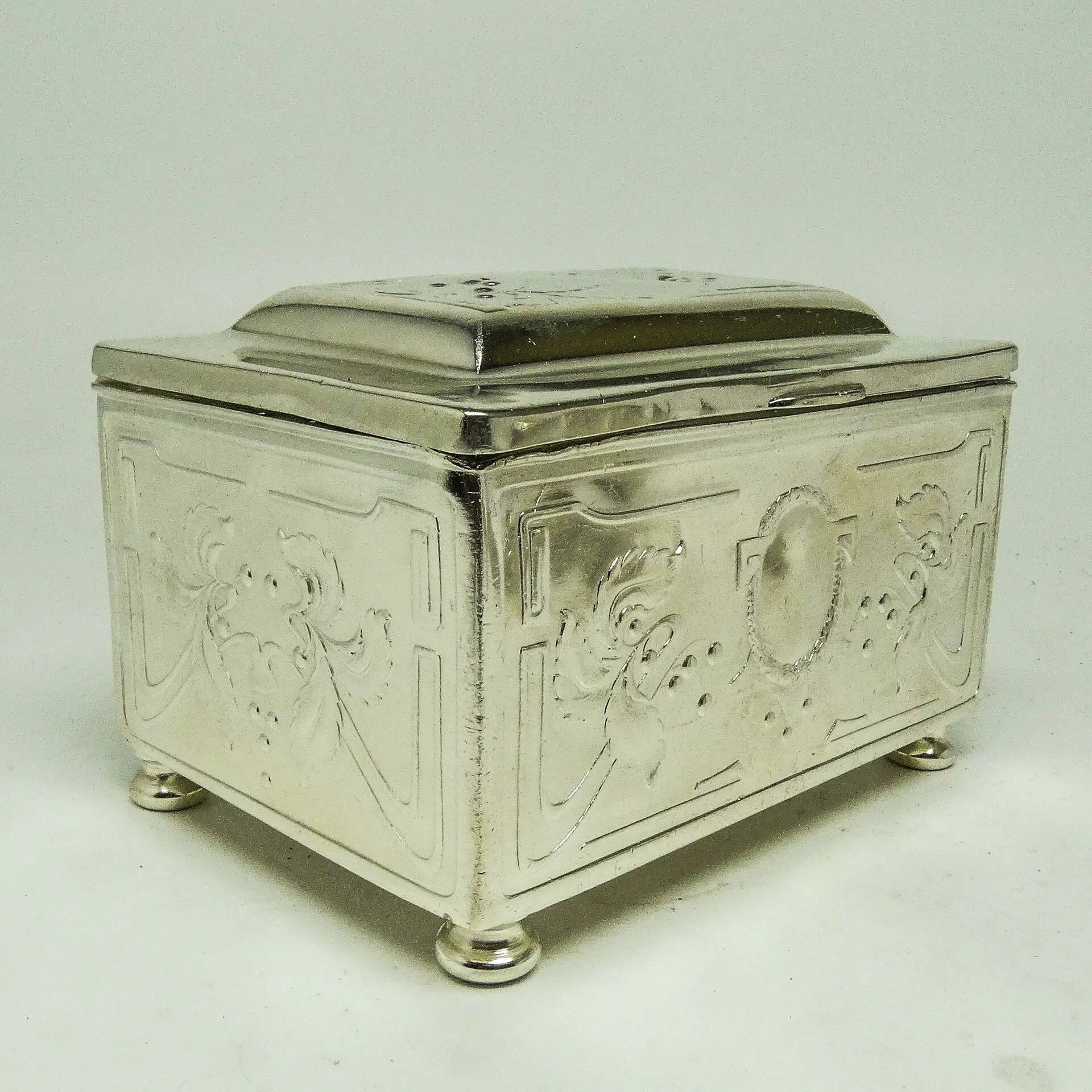 Sugar bowl, Art Nouveau, silver-plated brass, Poland, early 20th century