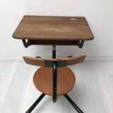 Bureau écolier avec son encrier signé