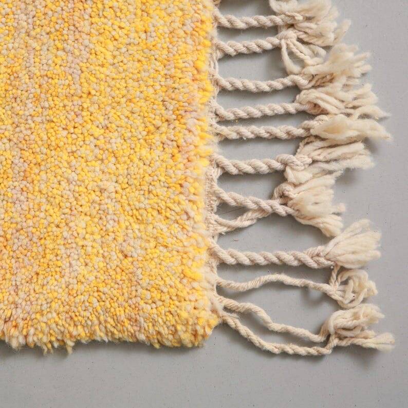 Traditional handmade pure wool rug 150x250 cm