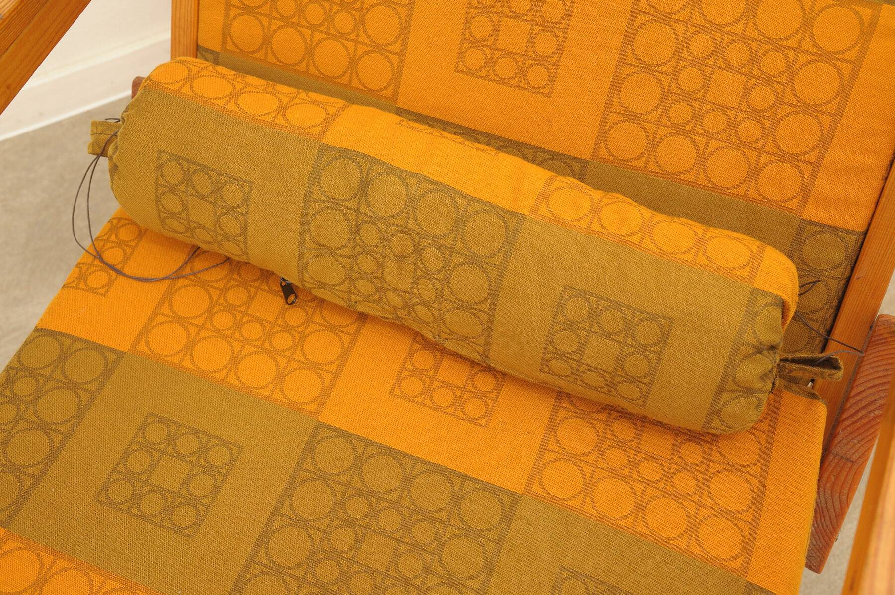 Fauteuils en bois de pin de style scandinave, années 1970, set de 2