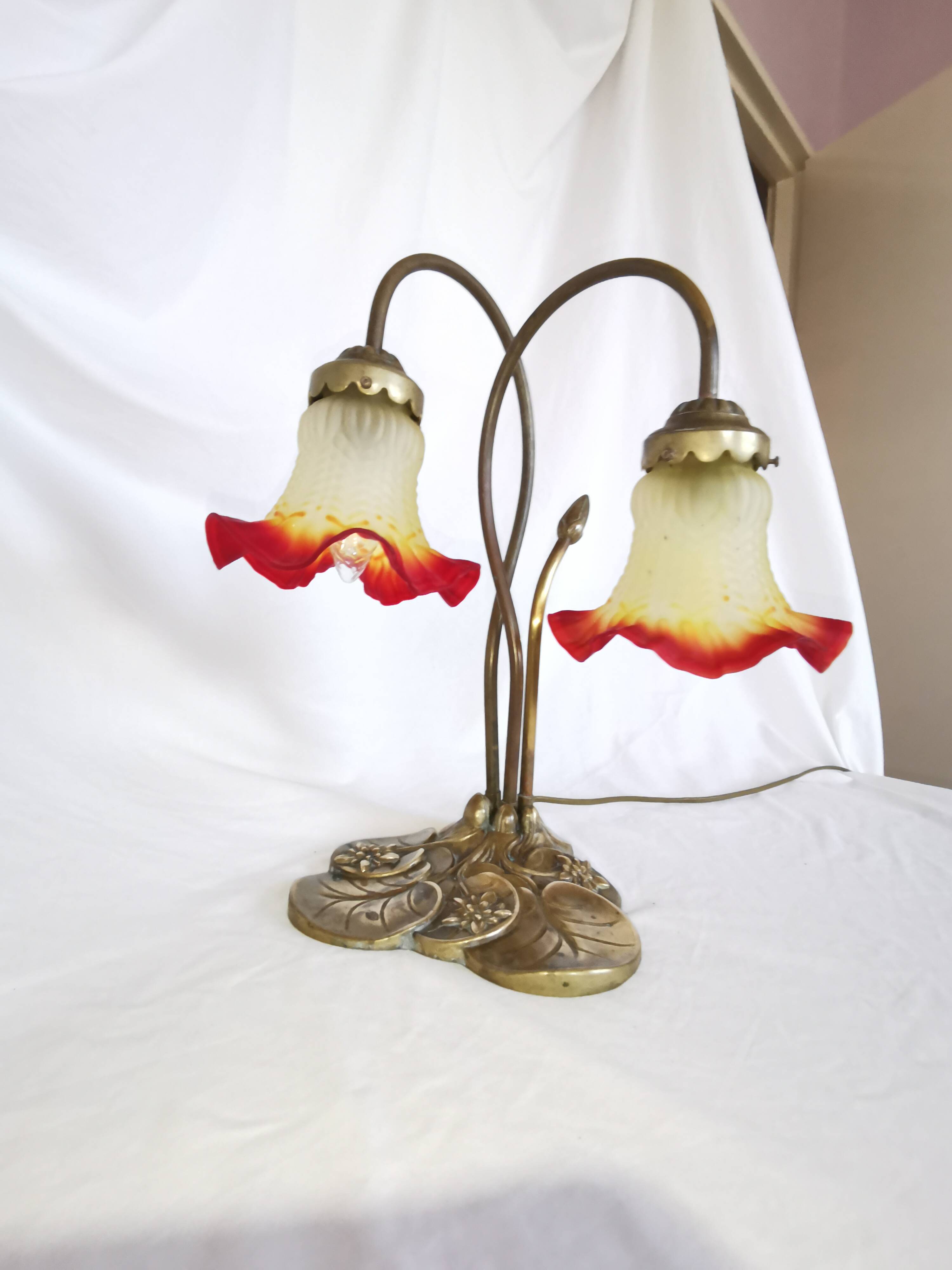 Brass water lily lamp and glass paste tulip, double, art nouveau style.