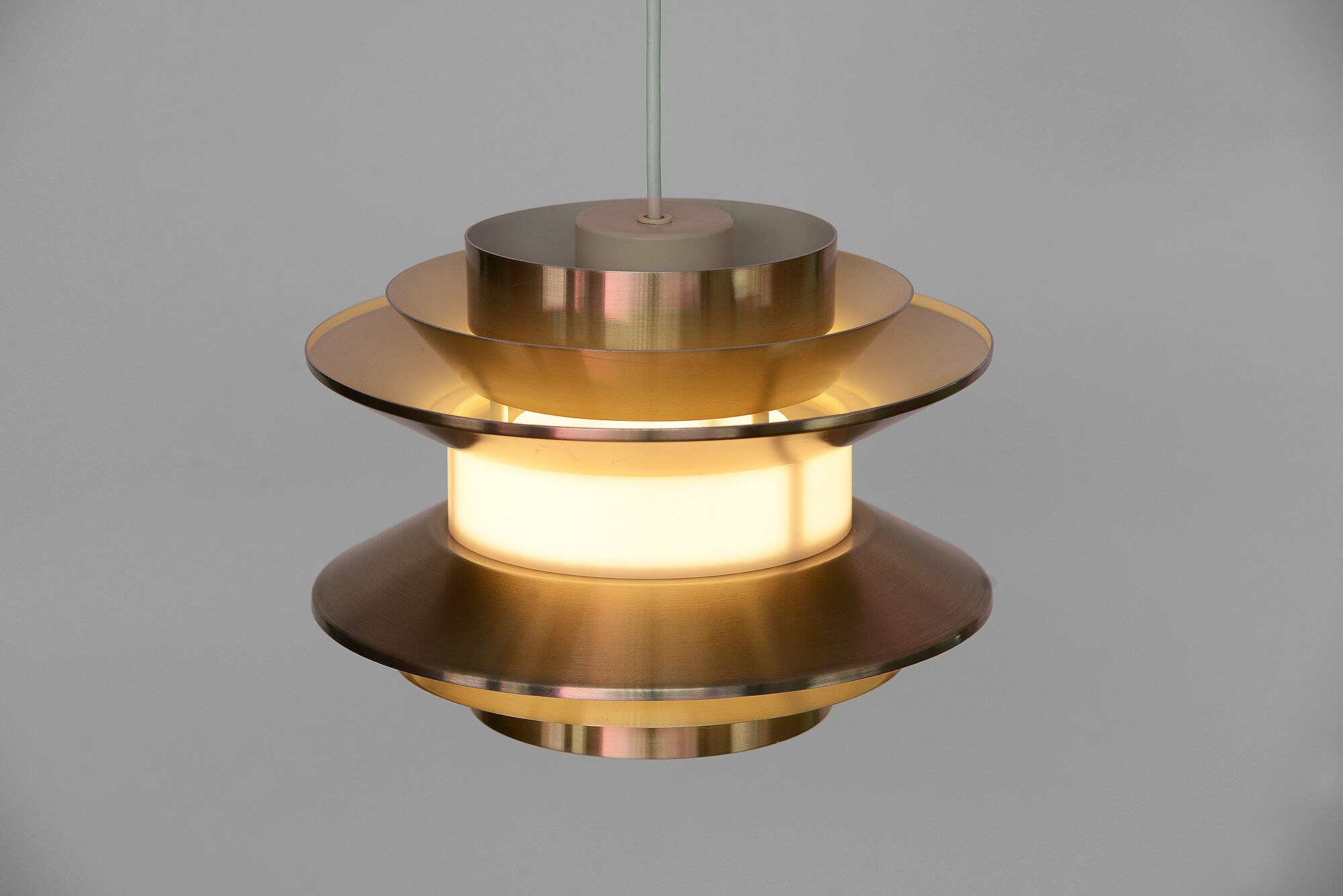 Suspension "Trava" de Carl Thore pour Granhaga Suède des années 1970.