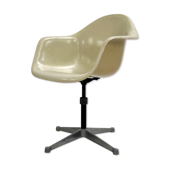 PAC Office Chair by Charles & Ray Eames for Herman Miller, 1960