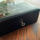 Game of dominoes and its Japanese laqué wooden box "1900"
