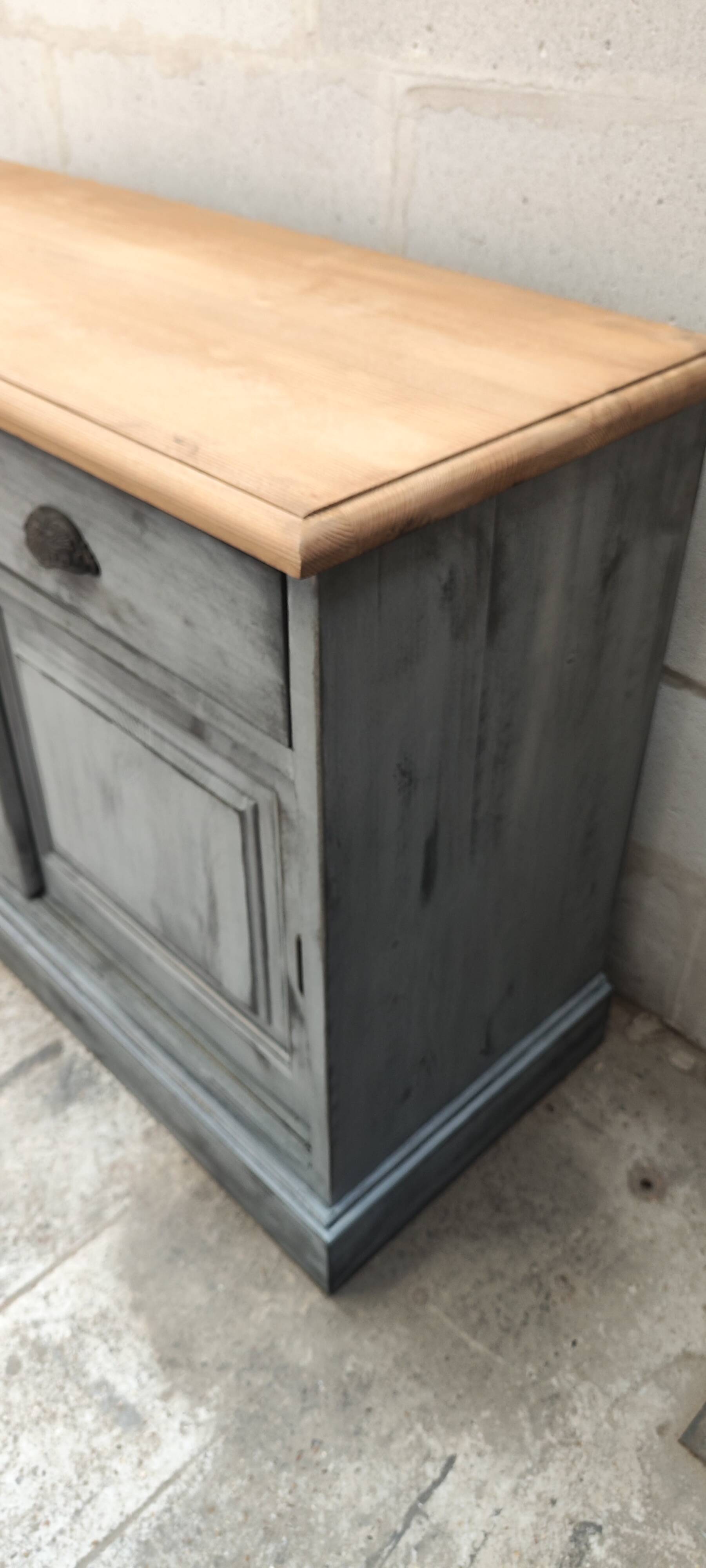 Gray patina furniture with two sliding doors and two drawers