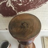 Paire de vases en noyer