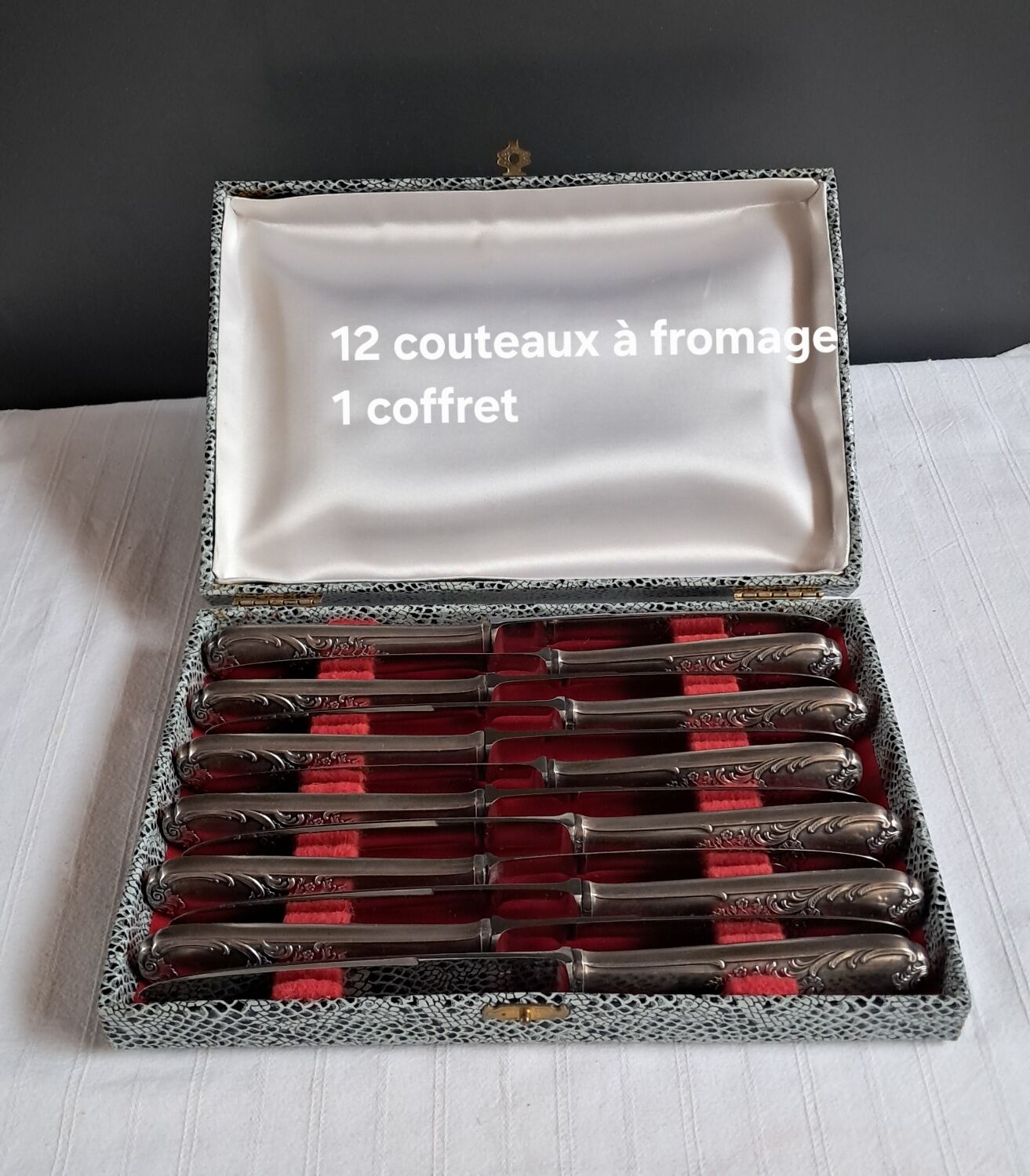 64-piece cutlery set Alfenide