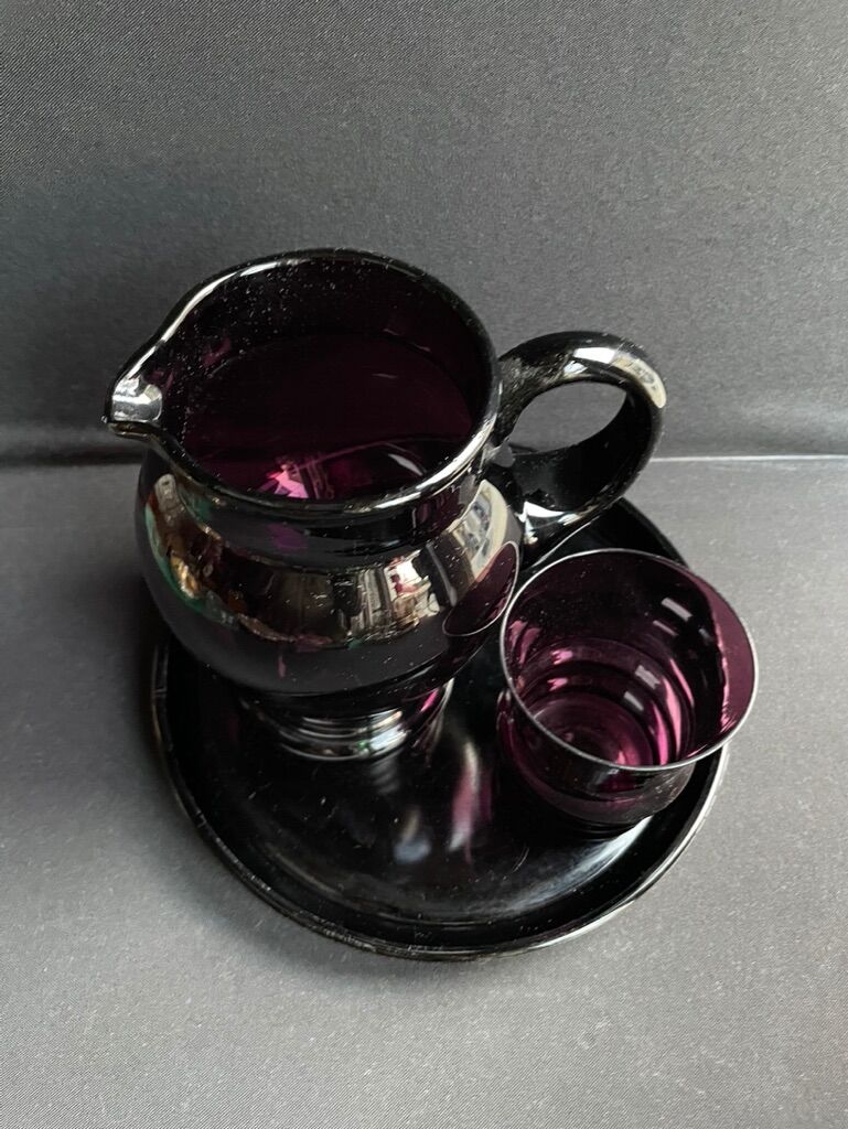 Art deco night service
