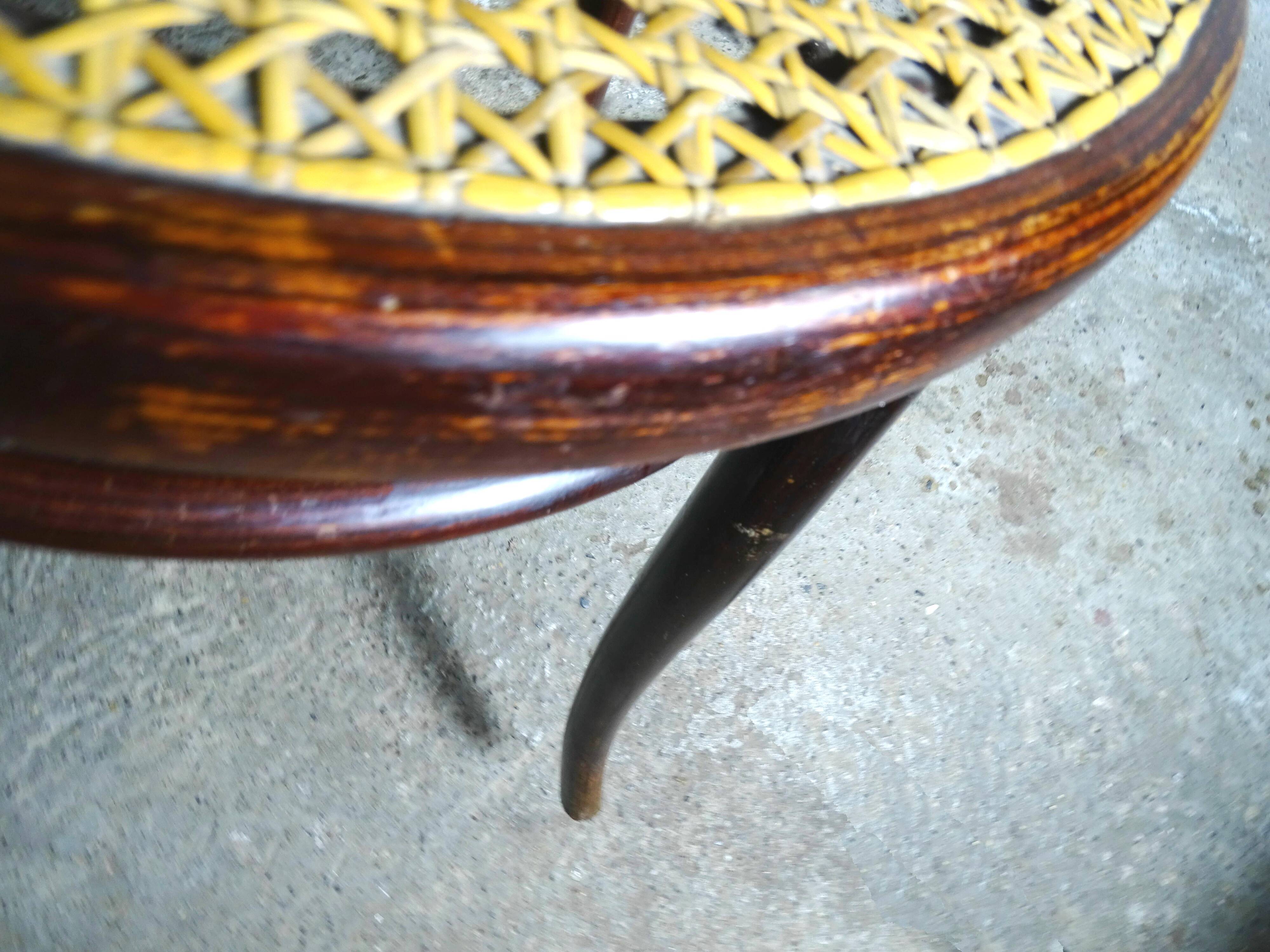 Bistro chair No. 20 by Thonet, in rosewood style, circa 1890.