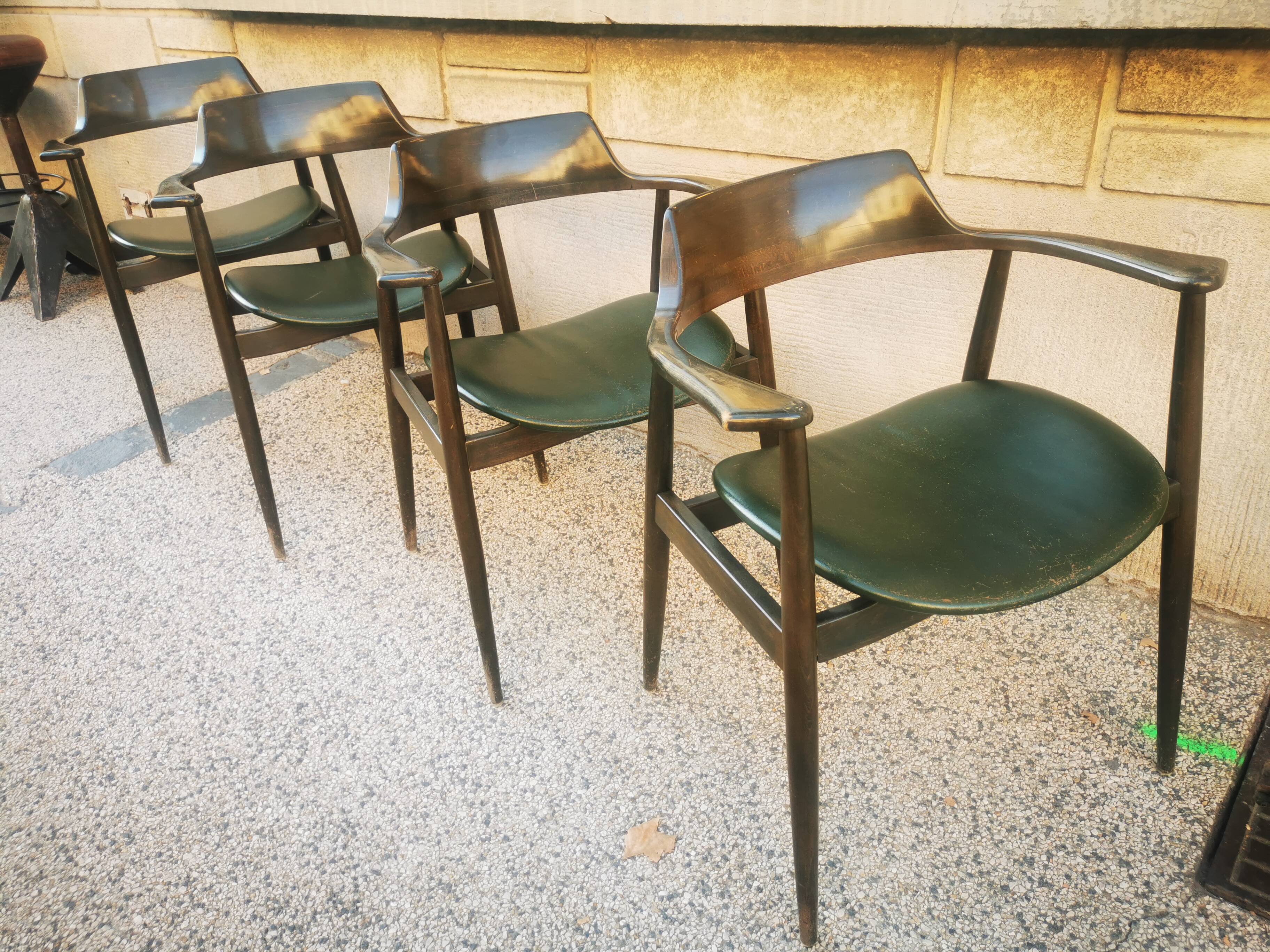 Suite of 4 design chairs by ag barcelona