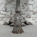 Bistro table with cast iron leg