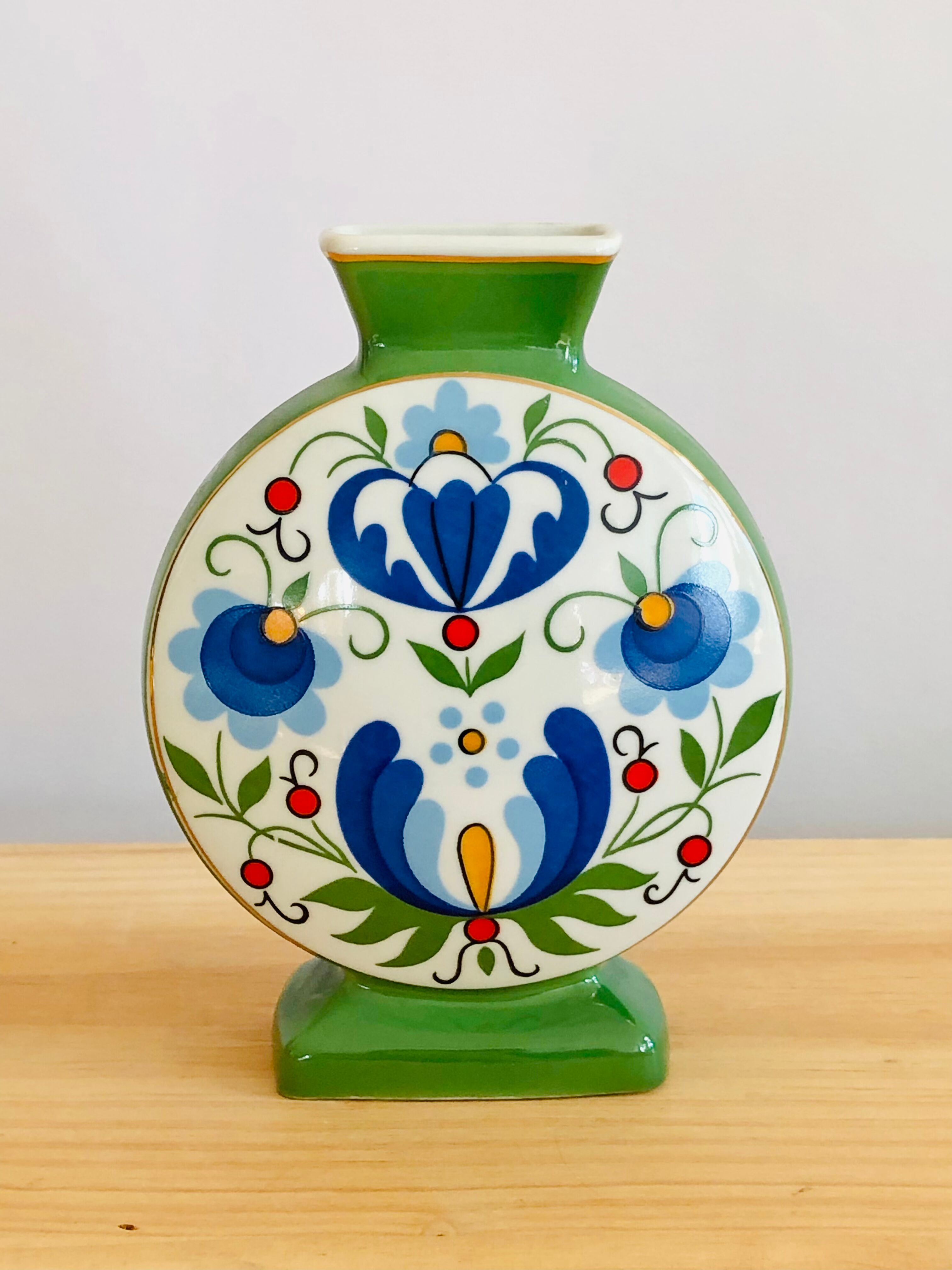 Lubiana earthenware vase, Poland