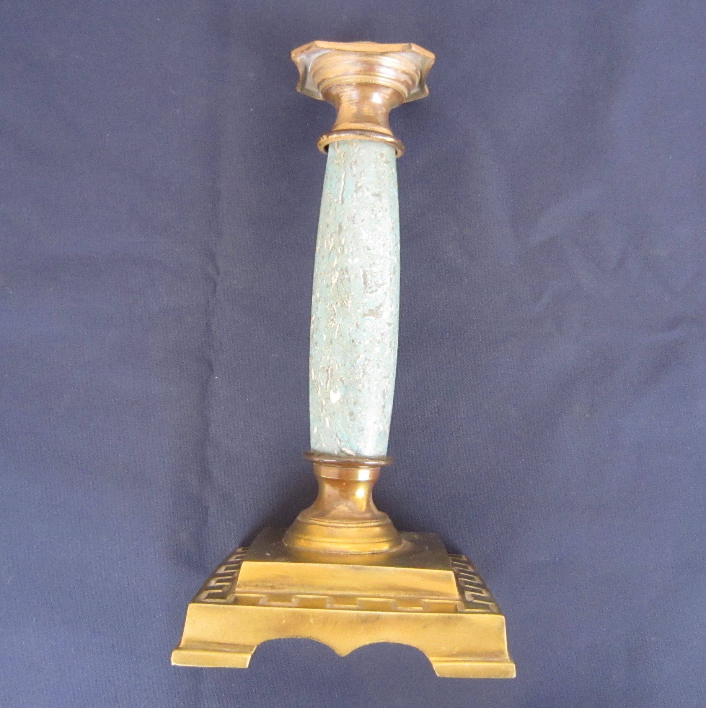 Ancien pied de lampe, en bronze