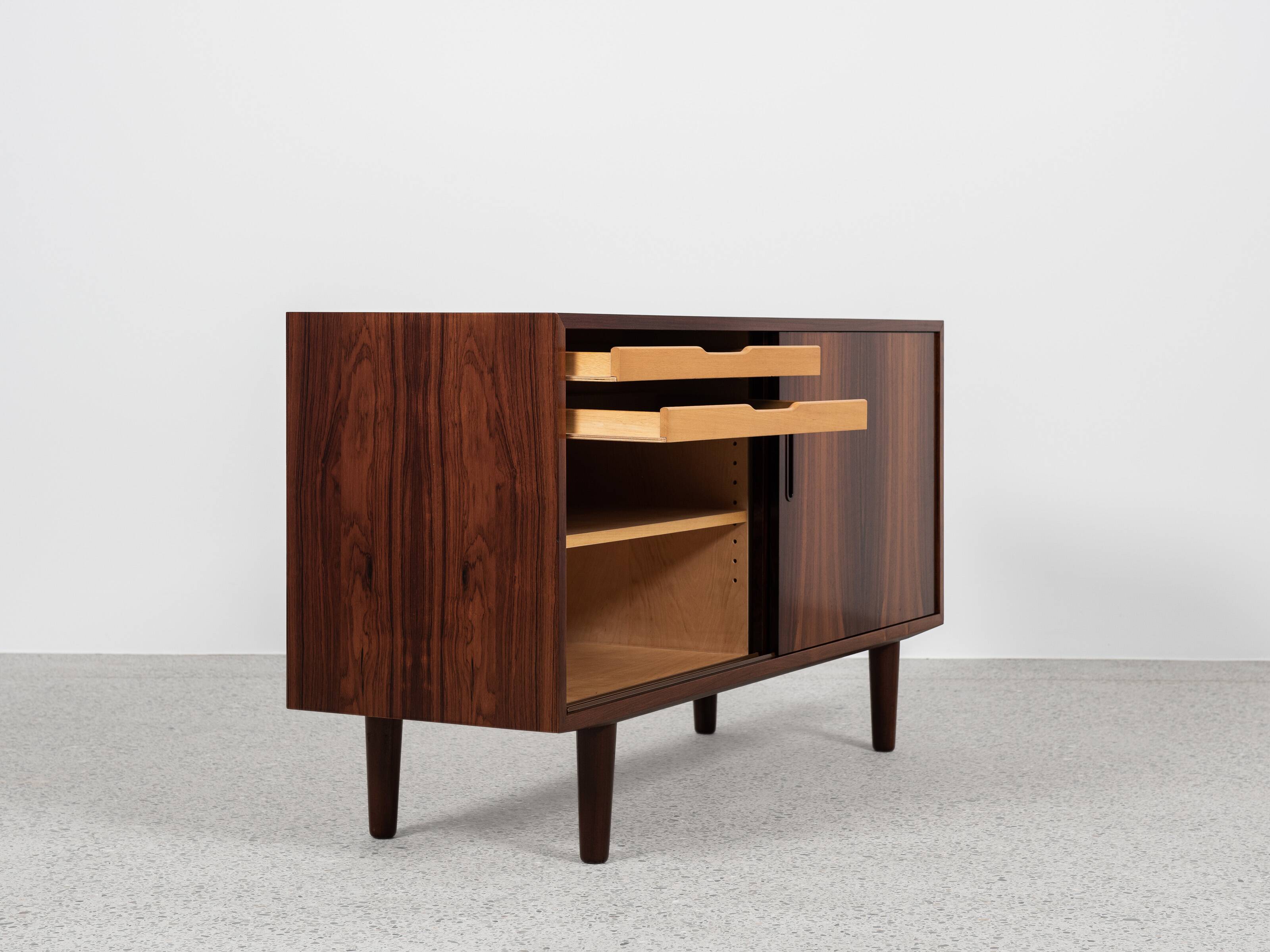 Buffet danois des années 1960 en palissandre par Hundevad - 138 cm
