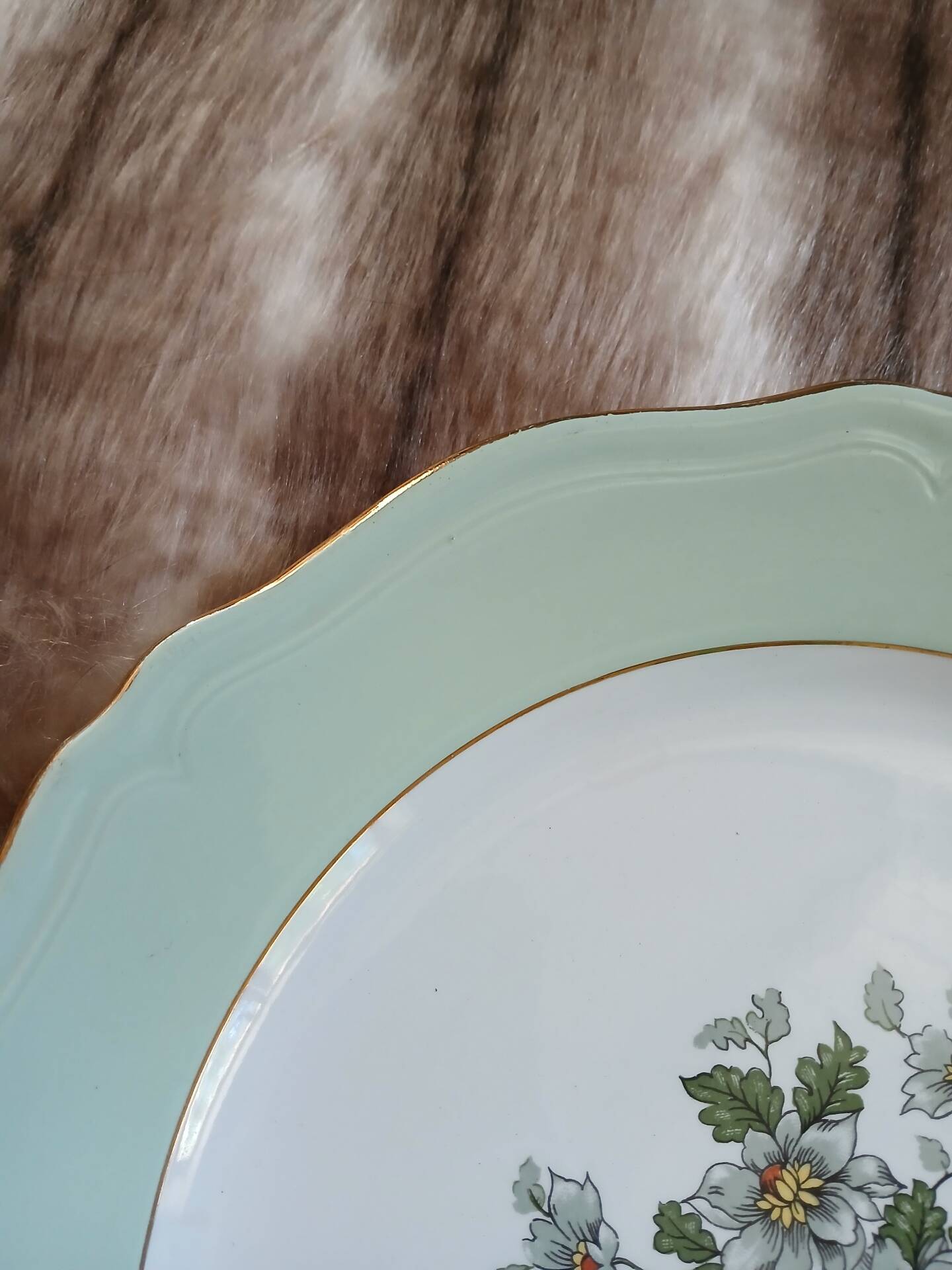 2 large old dishes Saint Tropez