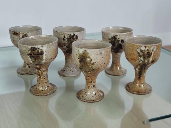 6 tasses à pied en grès, Poteries de Vézelay - Albert Breton