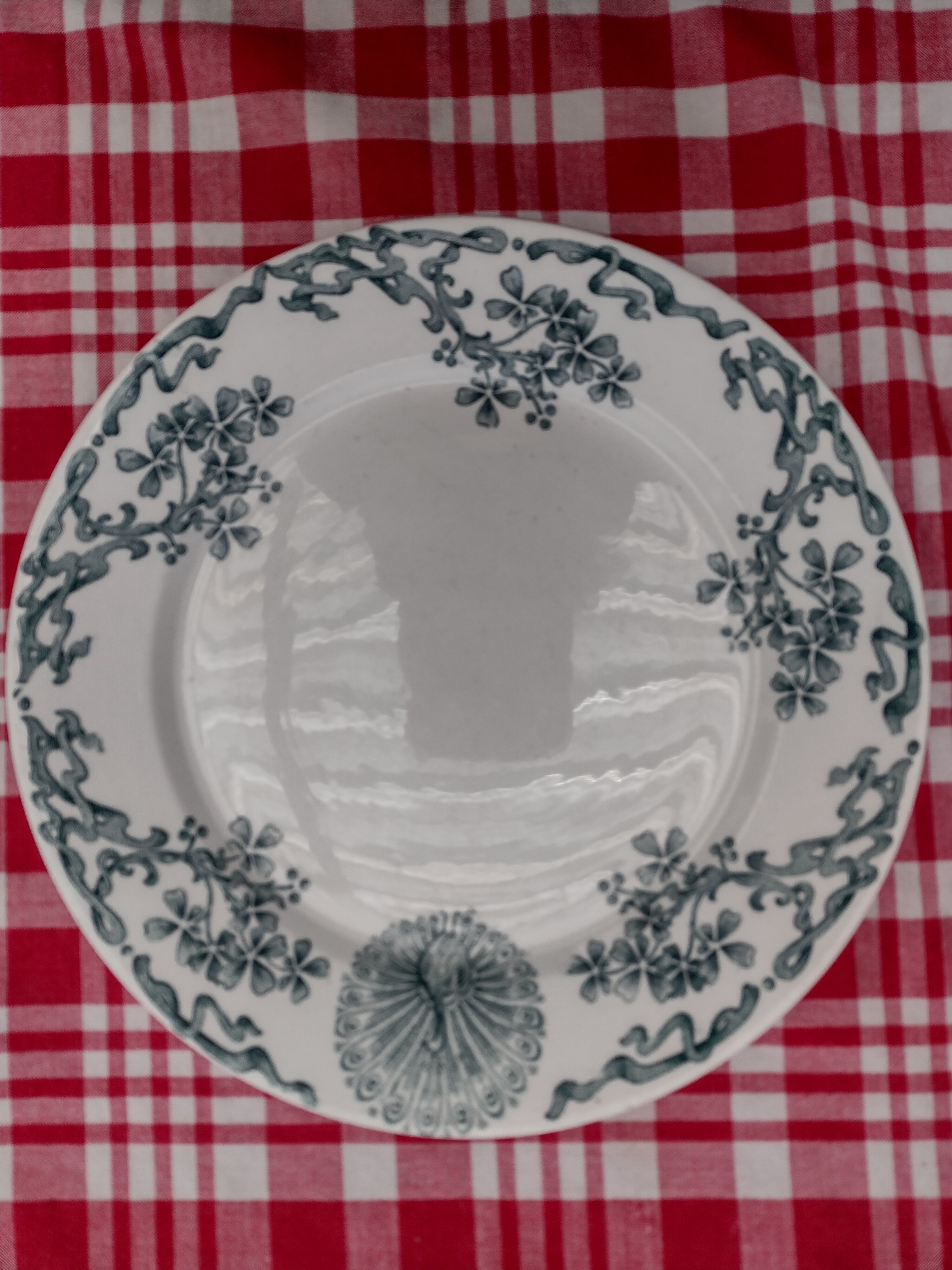 4 matching plates iron earth 1900